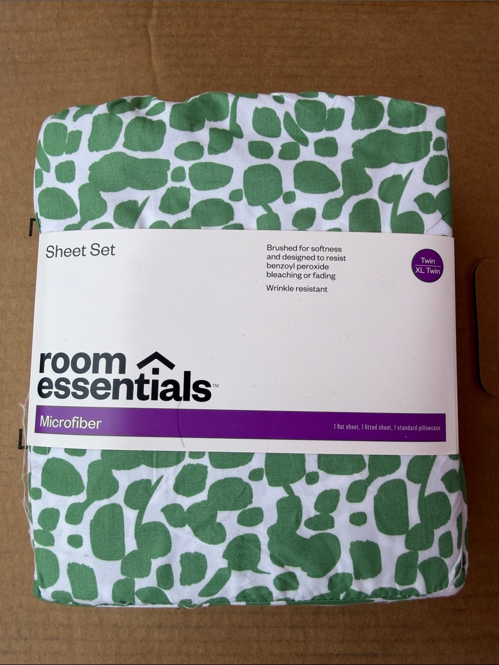 Room Essentials Green and White Microfiber Sheet Set - Twin XL